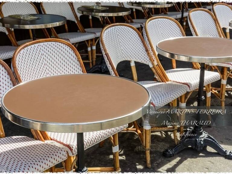   Fonds de commerce à vendre – Emplacement N°1 au cœur de Bourges — photo 1