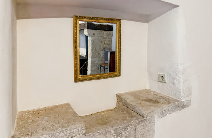 Dpt Gers (32), à vendre BASSOUES, partie du château, 174 m2 avec jardin 5000 m2 et piscine — photo 5