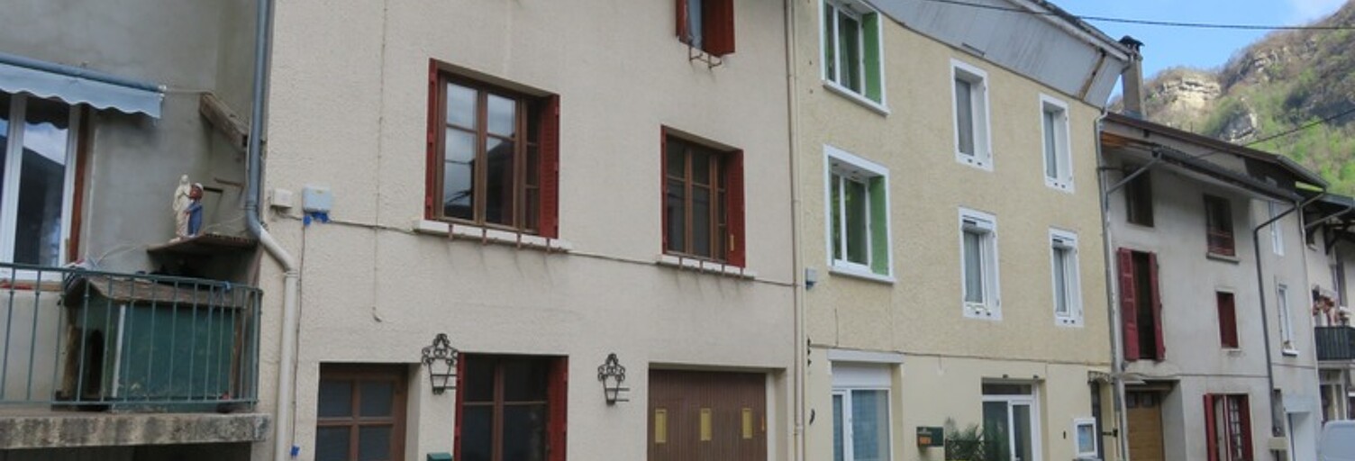 Maison 5 Pièces 148 m² à vendre à Chaley (01230)