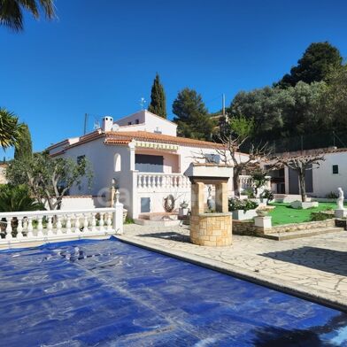 Maison 5 pièces 739000 €