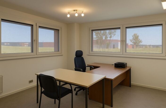 LOCAL de 1200 m2 sur une terrain de 5500m2 — photo 5