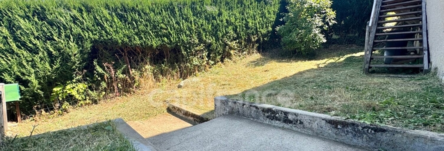 Maison 3 Pièces 50 m² à vendre à Saint-Jean-la-Vêtre (42440)