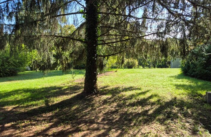 Superbe emplacement, 3000 m2, secteur calme, commerces et écoles en proximité — photo 4