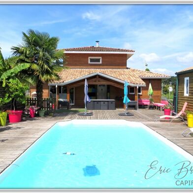 Maison 6 pièces 499000 €