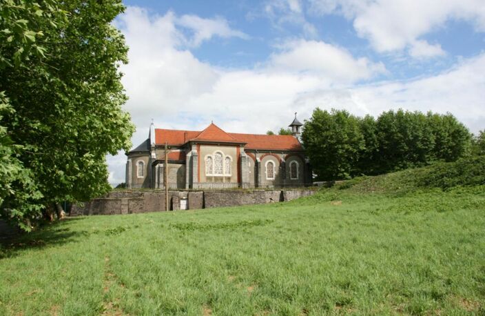 Eglise fin XIXème réhabilitée en habitation avec atelier — photo 5