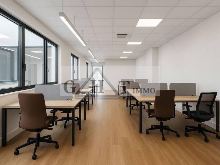 BUREAUX 363M² - REFAIT A NEUF — photo 1