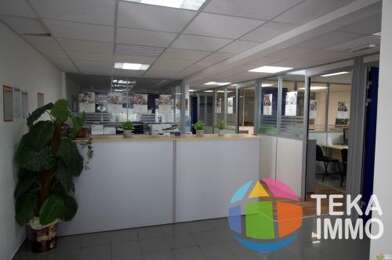 Bureau 1 pièces 2600 €