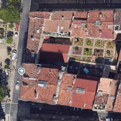 Commerce  378000 €