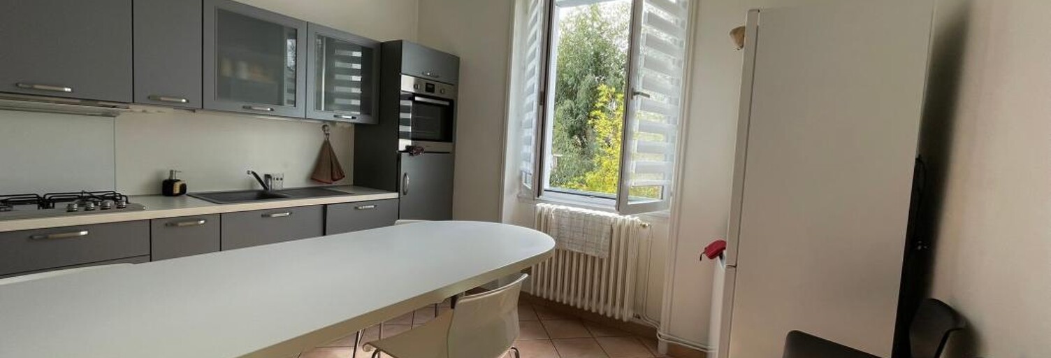 Maison 7 Pièces 122 m² à louer à Saint-Nazaire (44600)