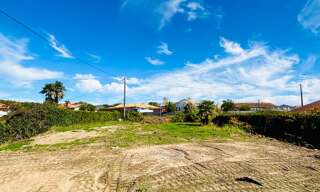 Terrain  852 m² à vendre à Saint-Martin-de-Hinx (40390)