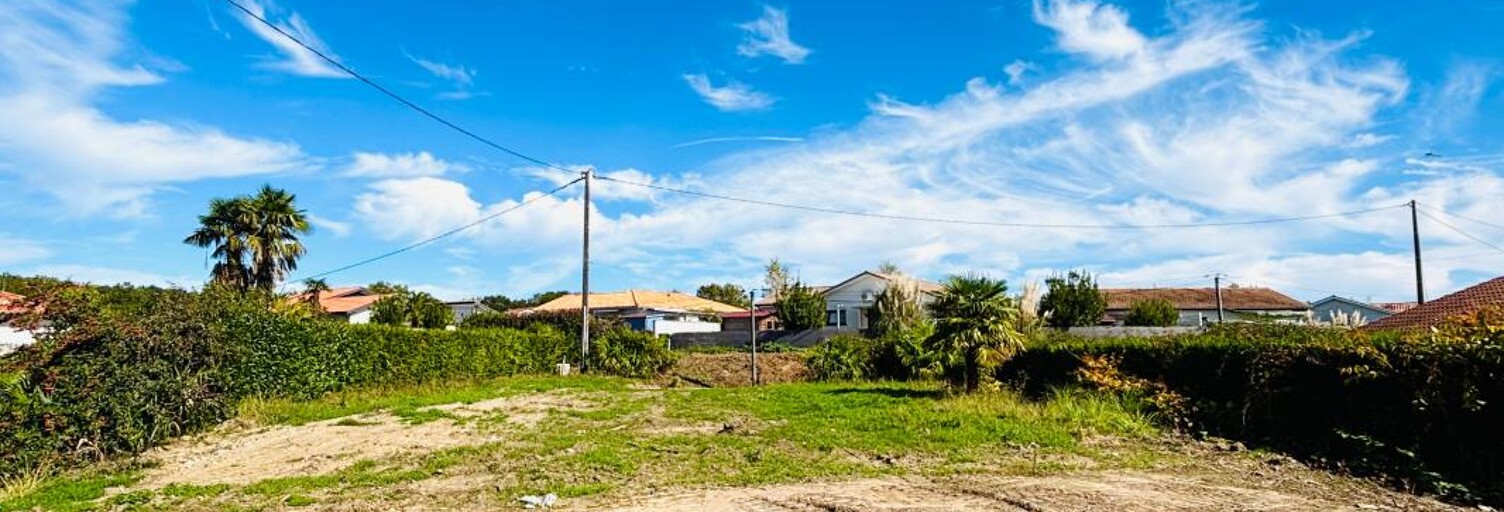 Terrain  852 m² à vendre à Saint-Martin-de-Hinx (40390)