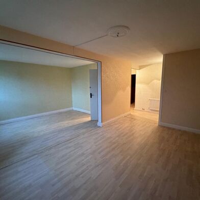 Appartement 3 pièces 82000 €