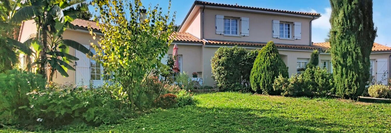 Maison 8 Pièces 295 m² à vendre à Valdivienne (86300)