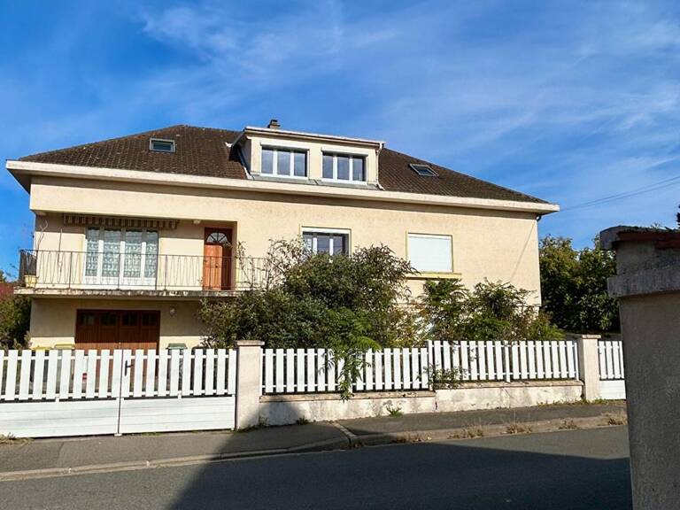 Grande Maison Familiale Nevers Quartier Montapins — photo 1