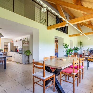 Maison 8 pièces 299000 €