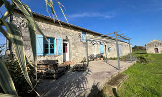 Maison 6 Pièces 160 m² à vendre à Savigny-sous-Faye (86140)