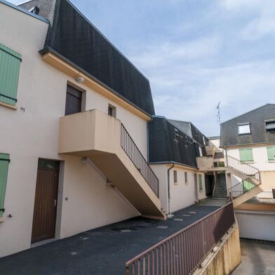 Appartement 3 pièces 464 €