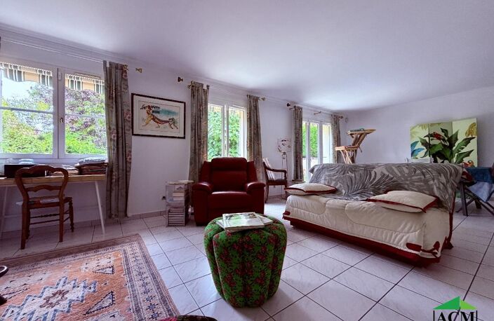 Vente maison 6 pièces 132 m² Méry-sur-Oise (95540) — photo 5