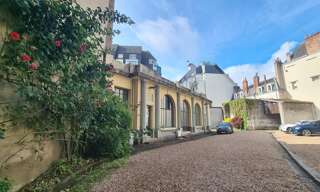 Garage   m² à louer à Tours (37000)