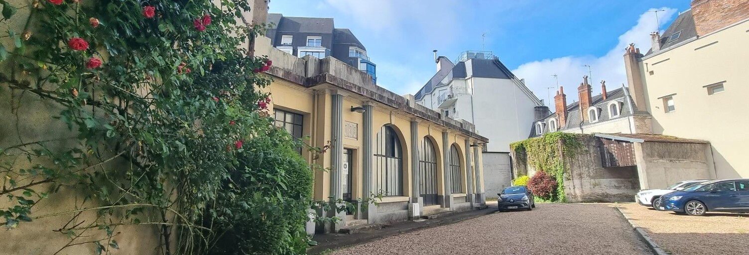 Garage   m² à louer à Tours (37000)