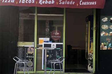 Commerce 2 pièces 61000 €