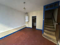 Petite maison de ville à rénover, proche commerces. 85 m2 ha — photo 3