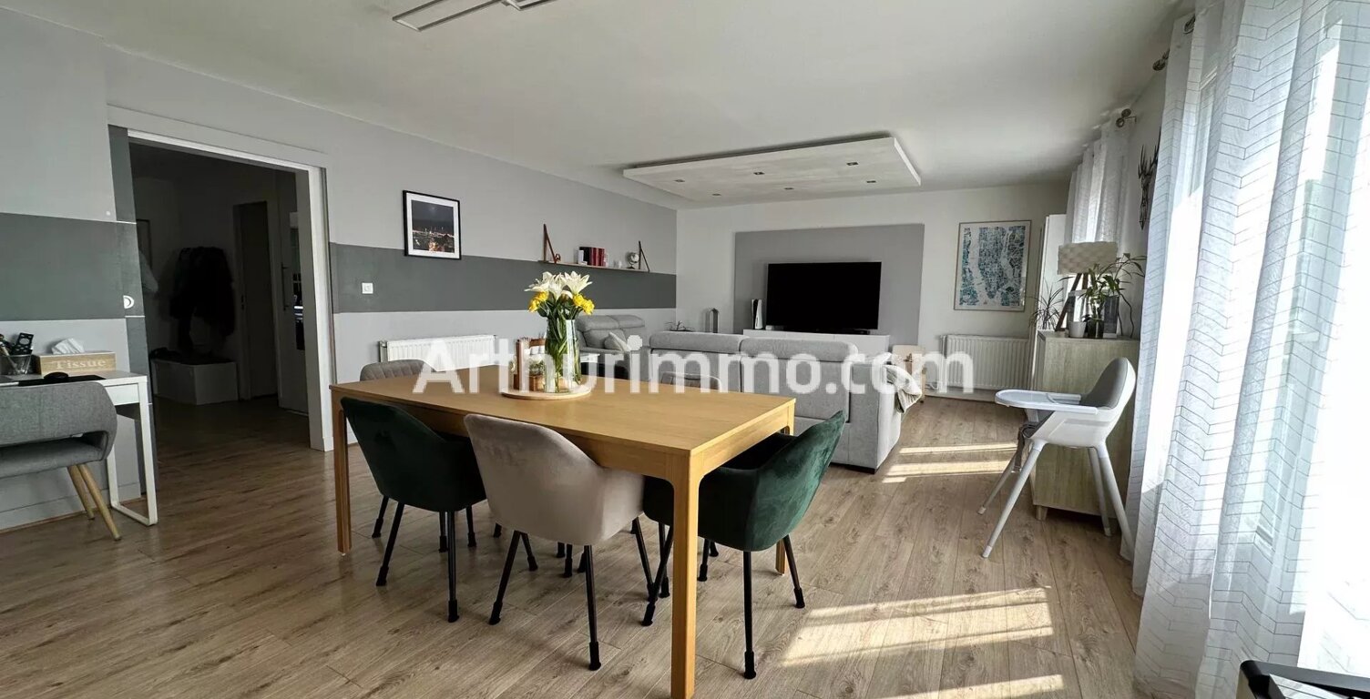 COMMUNE PROCHE MONTIVILLIERS  APPARTEMENT T4 SPACIEUX  AVEC CAVE — photo 1