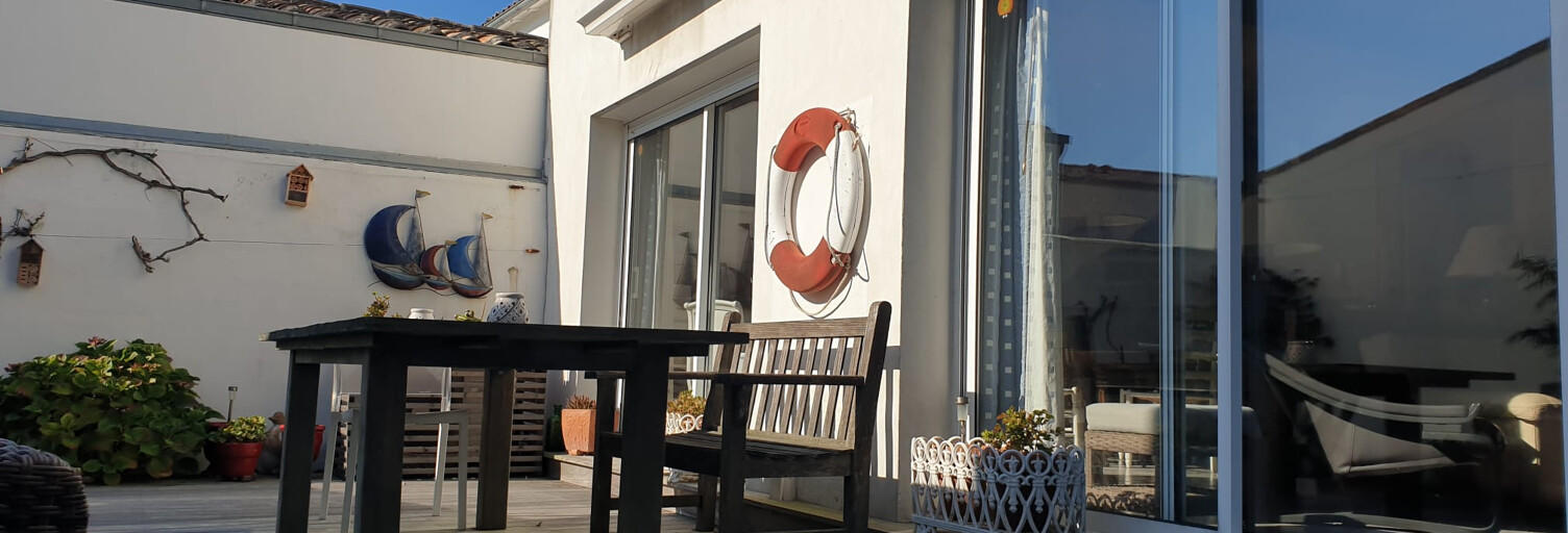 Maison 8 Pièces 140 m² à vendre à Saint-Clément-des-Baleines (17590)