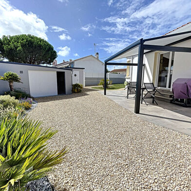 Maison 4 pièces 392000 €