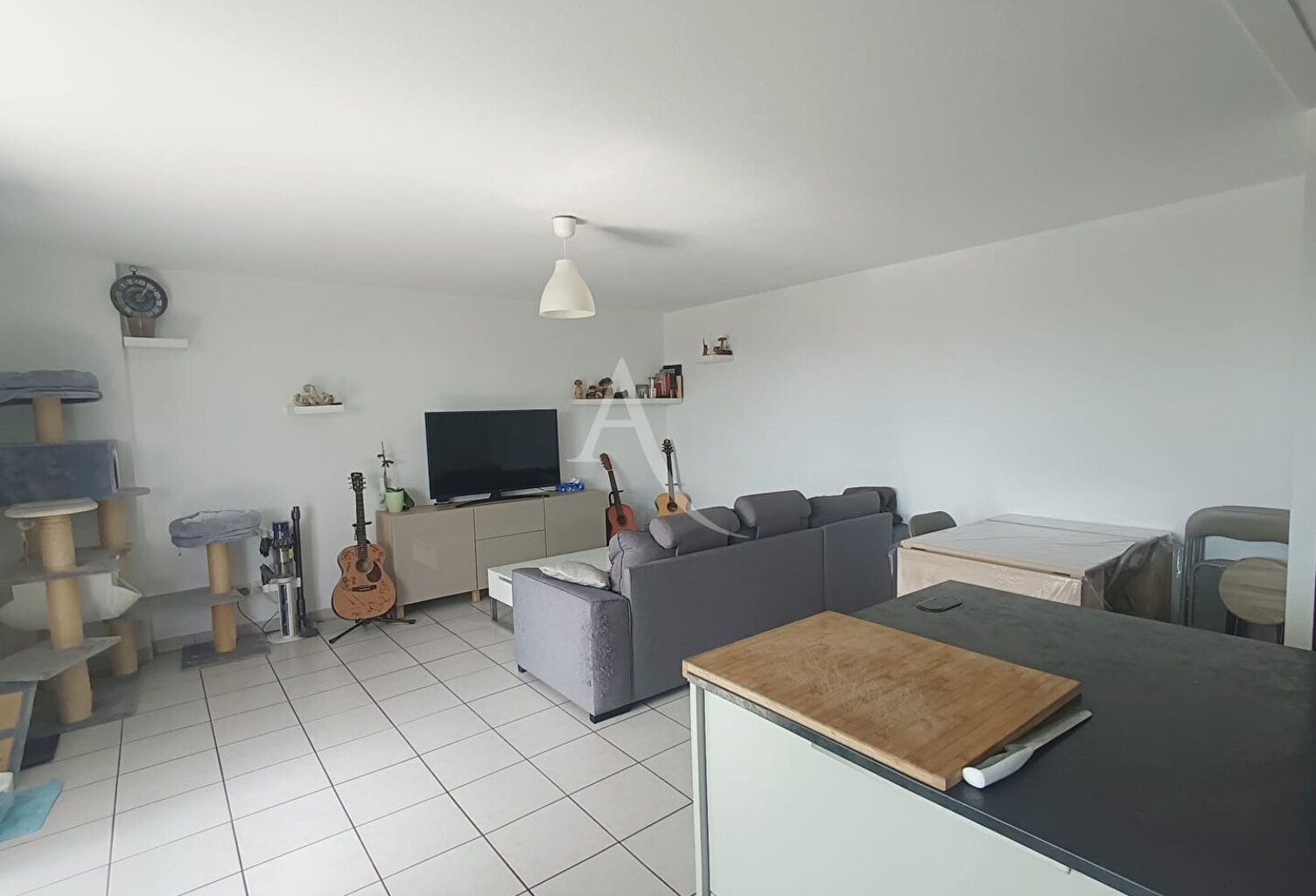 SETE - Appartement T3 de 66M² avec stationnement privatif et exterieur... — photo 1