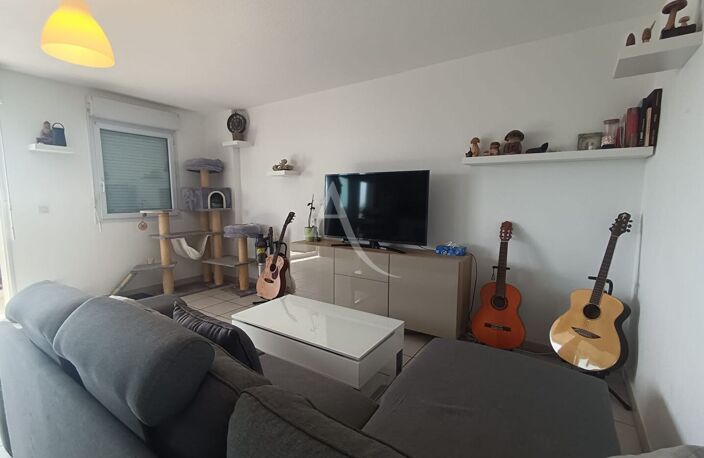 SETE - Appartement T3 de 66M² avec stationnement privatif et exterieur... — photo 3