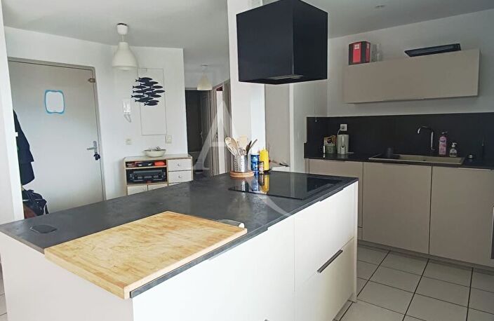 SETE - Appartement T3 de 66M² avec stationnement privatif et exterieur... — photo 4