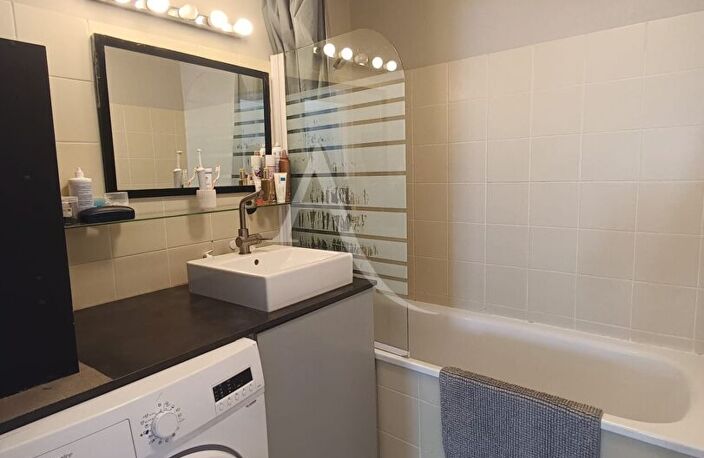 SETE - Appartement T3 de 66M² avec stationnement privatif et exterieur... — photo 5