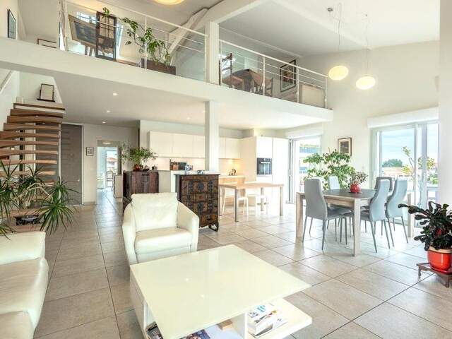 CO-EXCLUSIVITE ANGLET – LA ROCHEFOUCAULT DERNIER ETAGE TERRASSE - GARAGE - CAVE — photo du bien