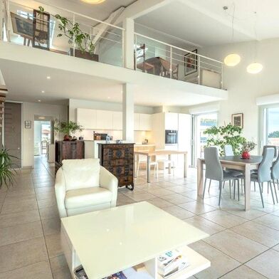 Appartement 4 pièces 1195000 €