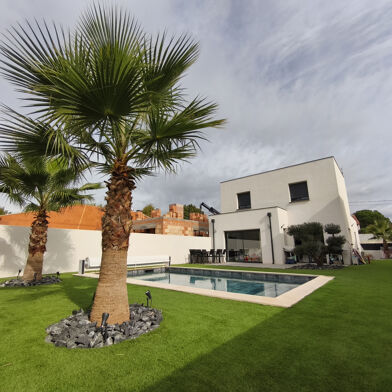 Maison 4 pièces 399000 €