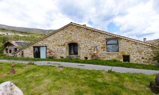 Maison 7 Pièces 203 m² à vendre à Serres (05700)