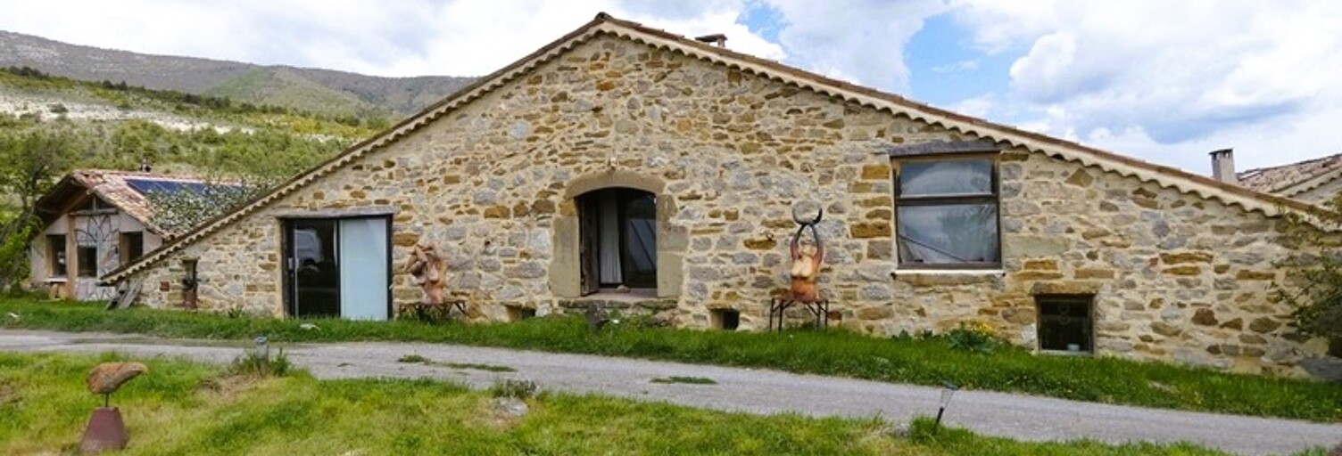 Maison 7 Pièces 203 m² à vendre à Serres (05700)