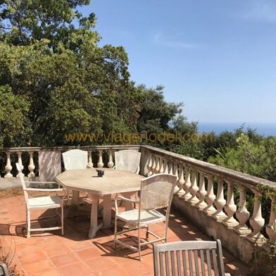 Maison 4 pièces 440000 €