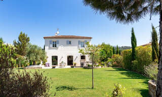 Maison 5 Pièces 220 m² à vendre à Fuveau (13710)