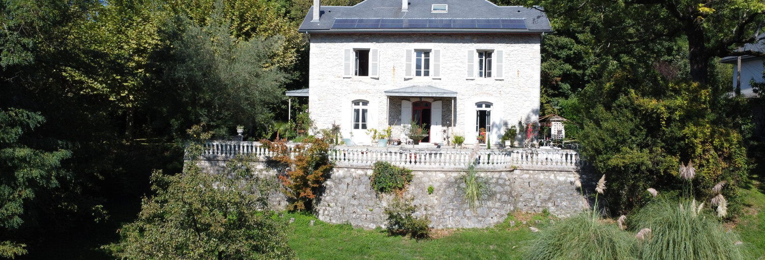 Maison 7 Pièces 260 m² à vendre à Chambéry (73000)