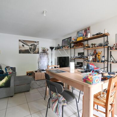 Appartement 3 pièces 107000 €