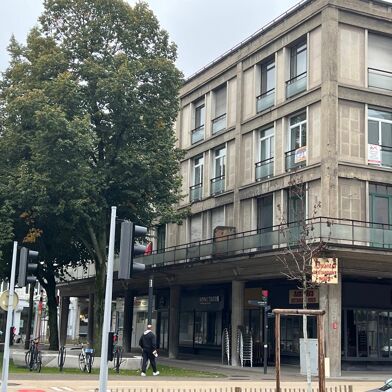 Appartement 6 pièces 131100 €