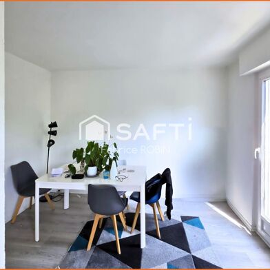 Appartement 4 pièces 98100 €