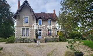 Maison 15 Pièces 400 m² à vendre à Arcomps (18200)