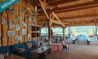 Terrain  19748 m² à vendre à Saint-Martin-de-Castillon (84750)