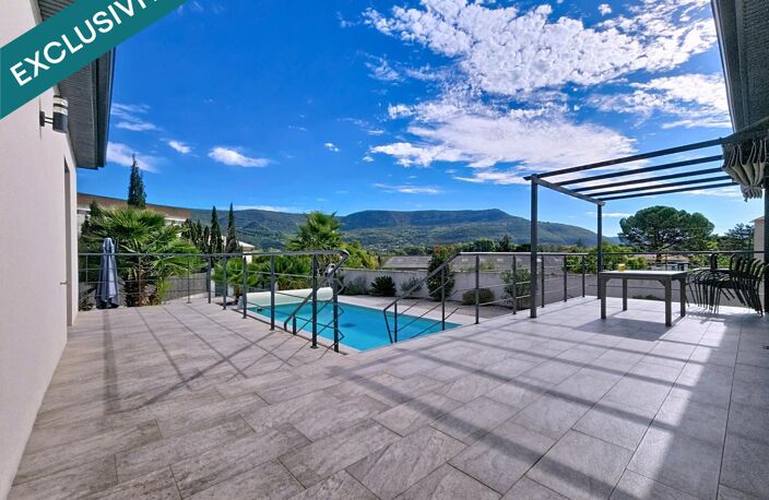 Villa contemporaine de plain-pied avec piscine, jardin et prestations haut de gamme  La Tour-sur-Orb — photo 2