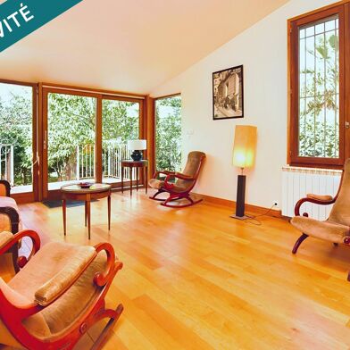 Maison 8 pièces 205000 €