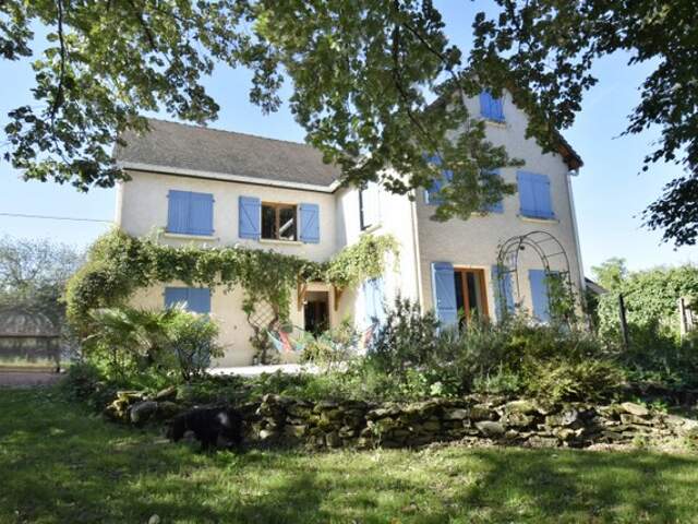 AGRÉABLE MAISON EN CÔTE CHALONNAISE — photo du bien