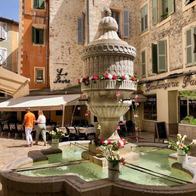 Immeuble  570000 €